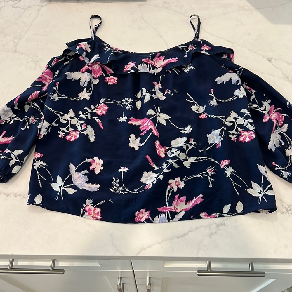 Designer Joie Floral Blouse -Cold Shoulder- Stunning